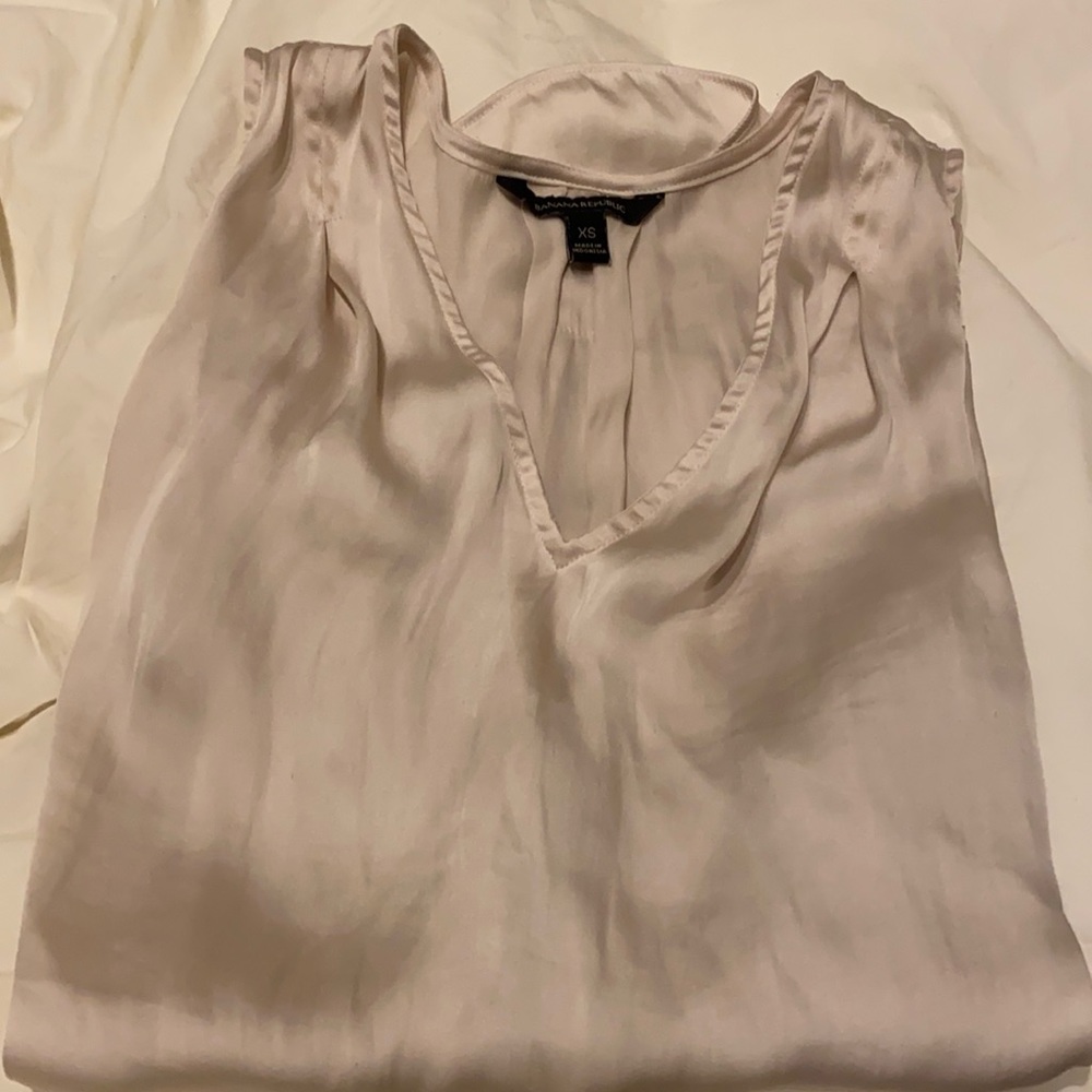 Banana republic silk blouse